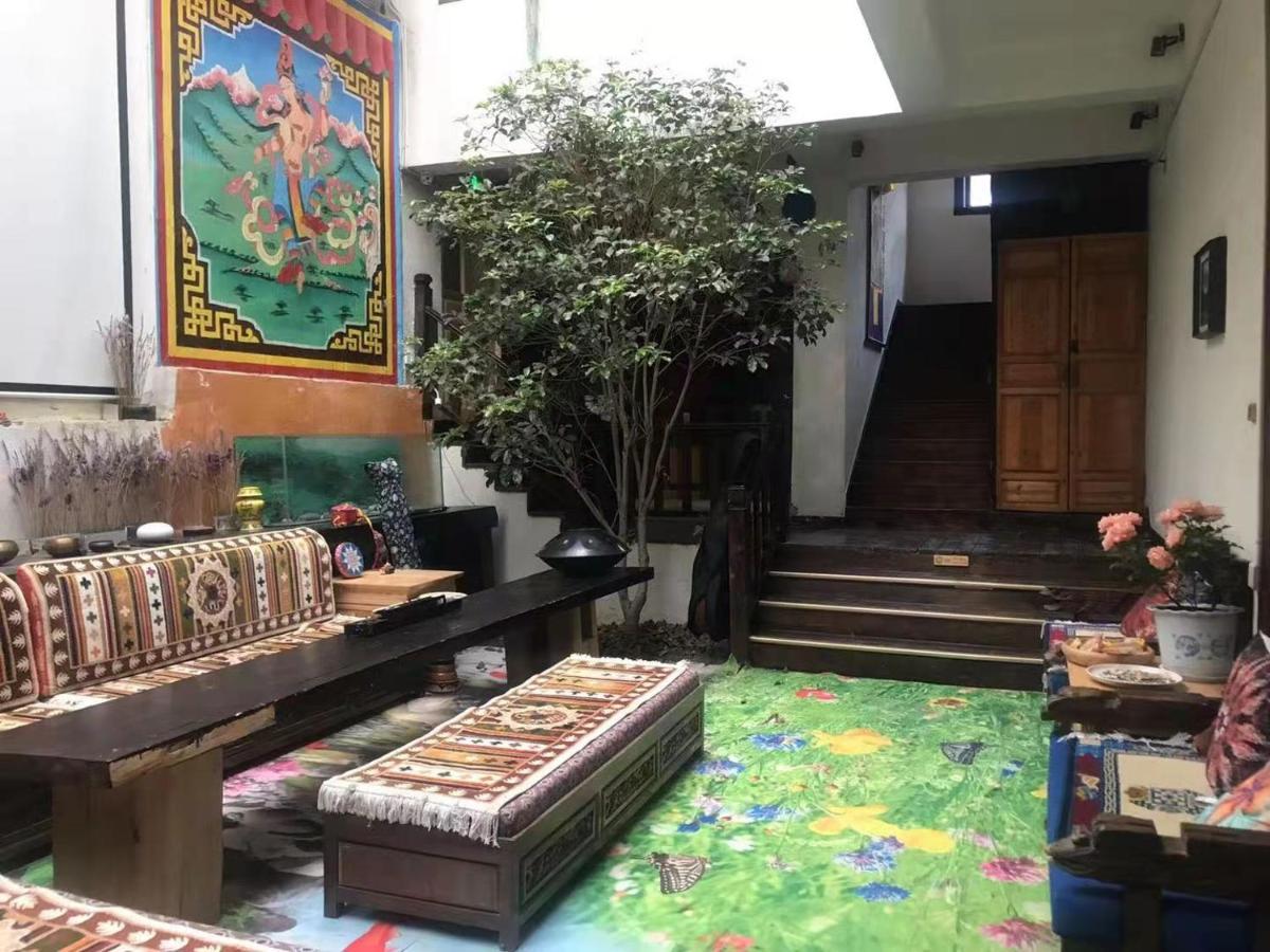 Energy Space Healing Inn Shangri-La Exterior photo