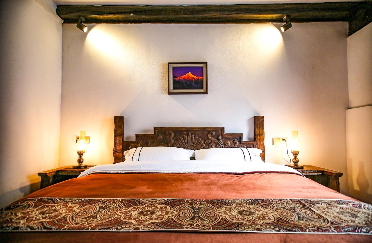 Energy Space Healing Inn Shangri-La Exterior photo