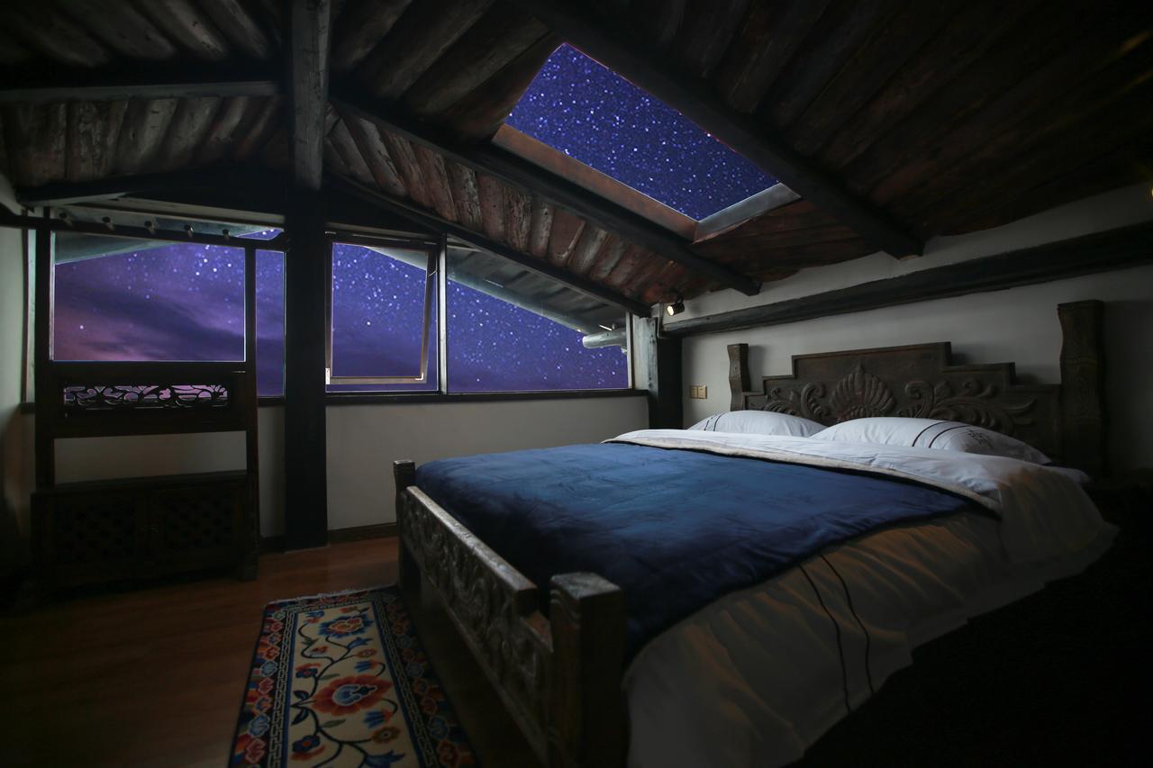 Energy Space Healing Inn Shangri-La Exterior photo