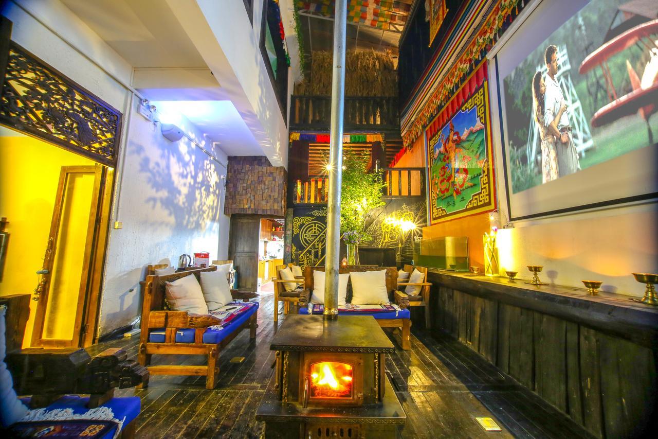 Energy Space Healing Inn Shangri-La Exterior photo